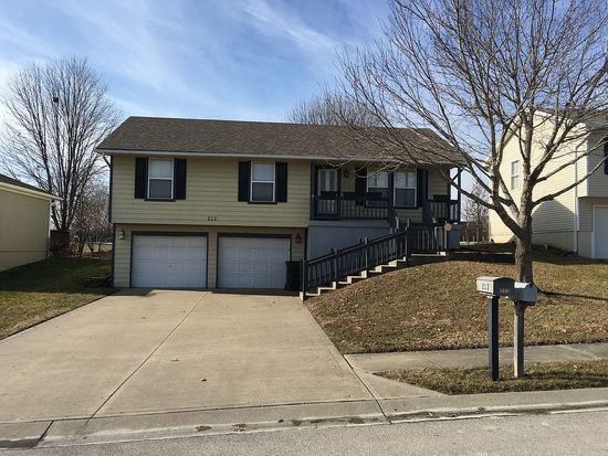 212 Summer Pl Warrensburg Mo 64093 Zillow