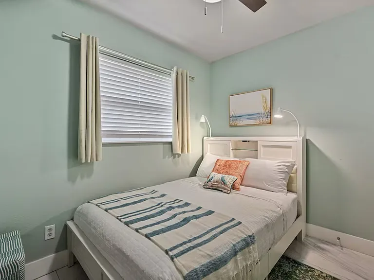 18 Ocean St — Photo 23