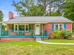 4120 Fox Meadow Ln, Winston Salem, NC 27107