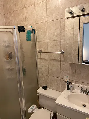 Rented by Bouklis Group | media 5