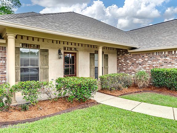 2nd image of 164 Britton Cir