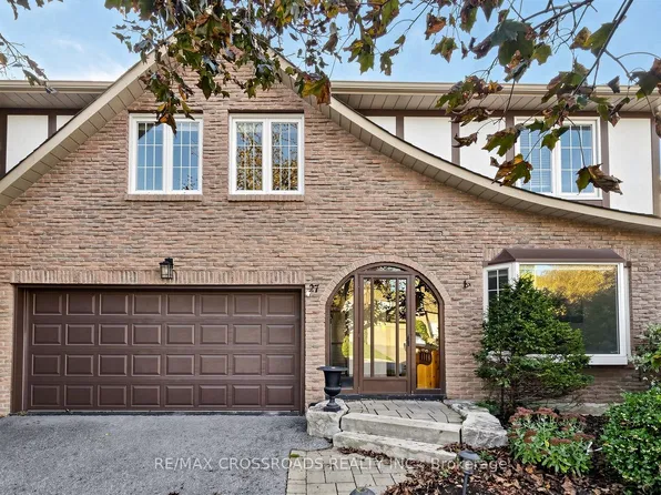 27 Hagerman Blvd, Markham, ON L3R 2A8