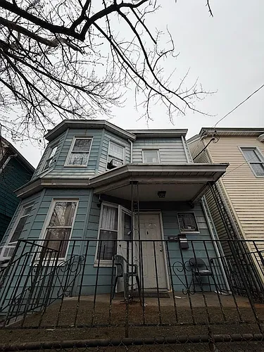 19 Piercy St #3A Photo 1