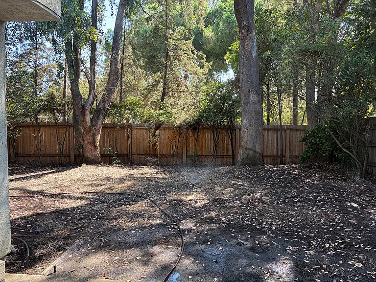 2233 Humboldt Ave — Photo 2