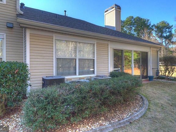 5th image of 601 Ridgefield Dr