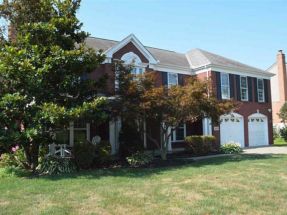 3rd image of 1901 Cambridge Dr
