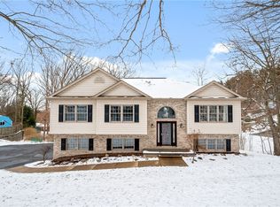 1607 Burchfield Rd, Allison Park, PA 15101