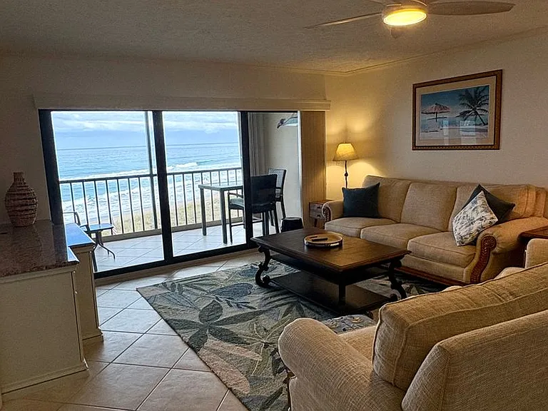 2571 NE Ocean Blvd #10-405 — Photo 10