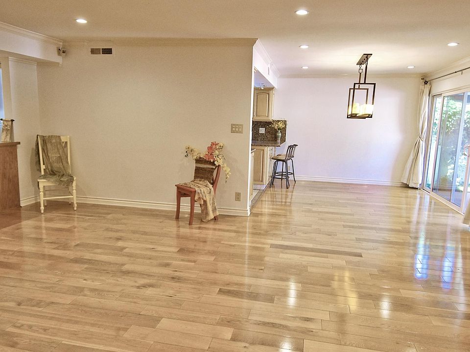 1st image of 5914 Wilkinson Ave
