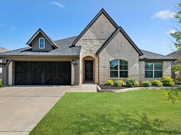 541 Harvest Grove Dr, Waxahachie, TX 75165