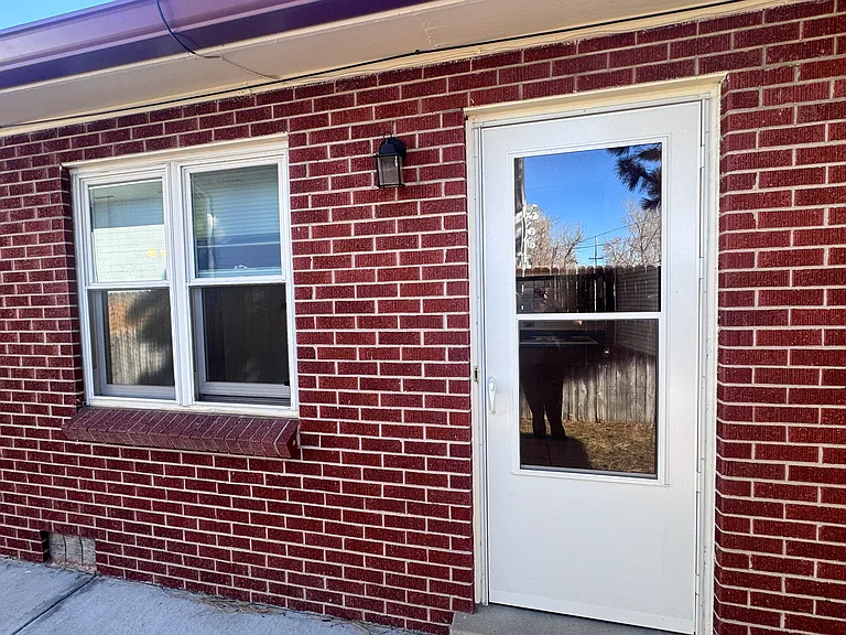 1035 Balsam St #7 — Photo 9