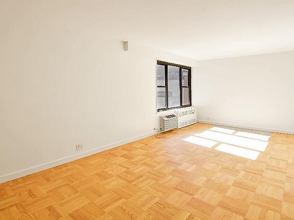 5th image of 145 4th Ave APT 9D