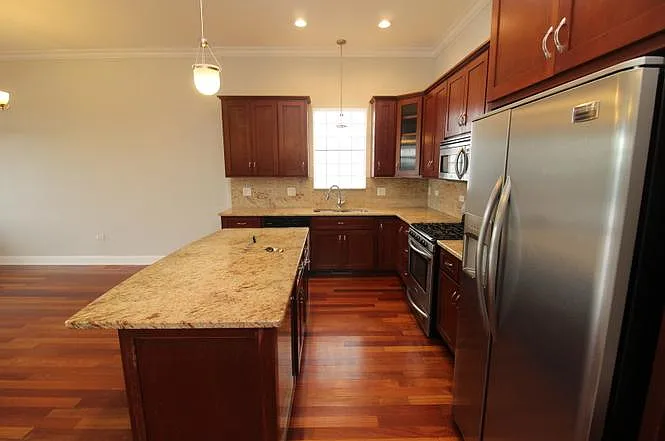 3110 W Belmont Ave #2W — Photo 3