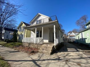 415 Carrier St NE, Grand Rapids, MI 49505