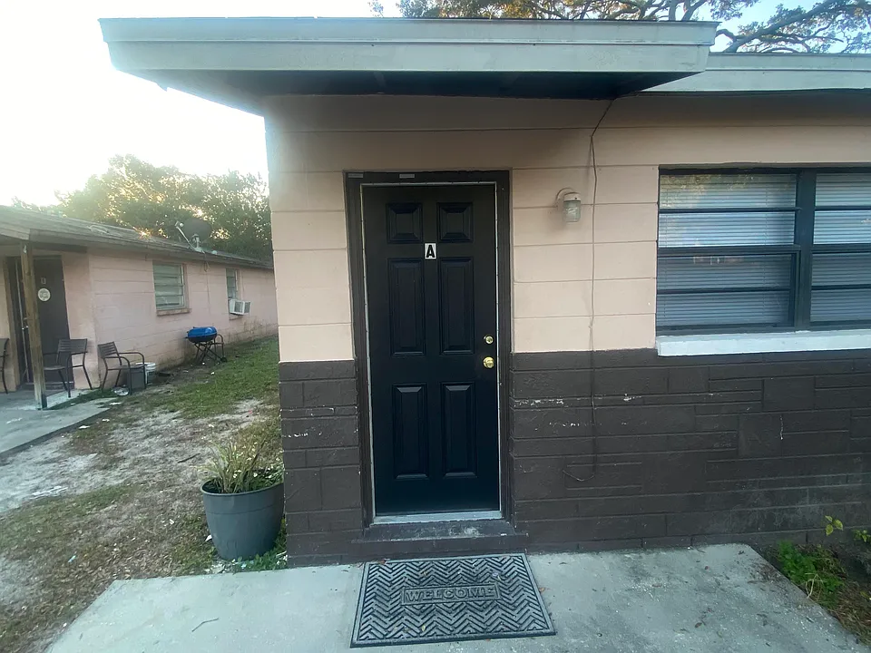 10118 N Lantana Ave #A