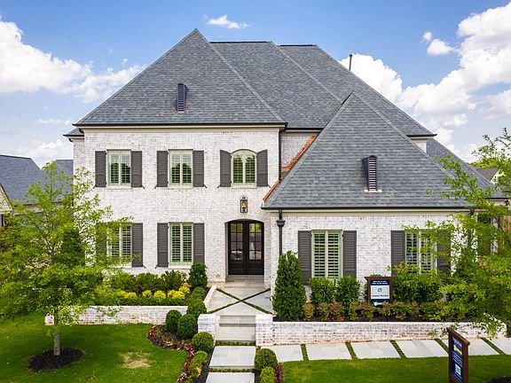 2nd image of 4754 Magnolia Park Cir W #9U0ZVK