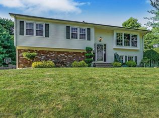 35 Ned Dr, Matawan, NJ 07747
