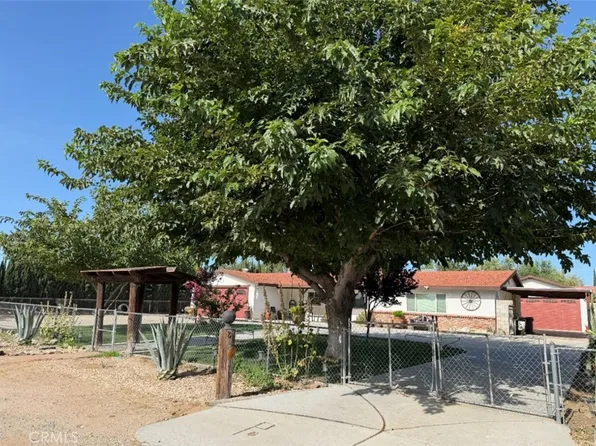 9906 Lincoln Ave, Hesperia, CA 92345