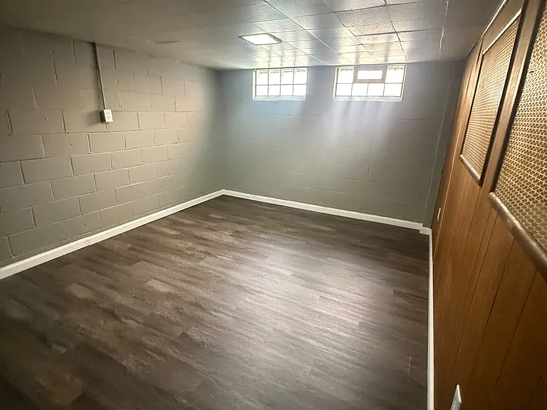 3155 Lincoln St — Photo 28