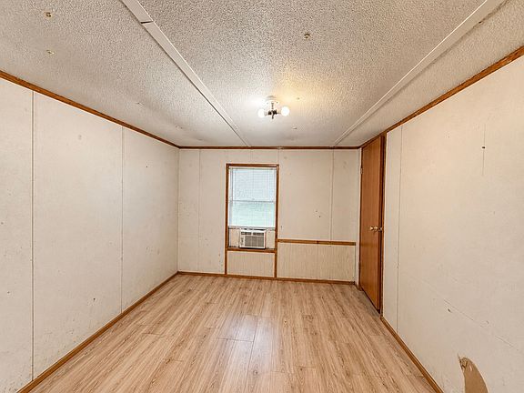 23rd image of 708 Lincoln St