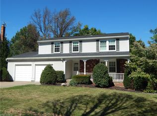 2397 Silver Springs Dr, Stow, OH 44224