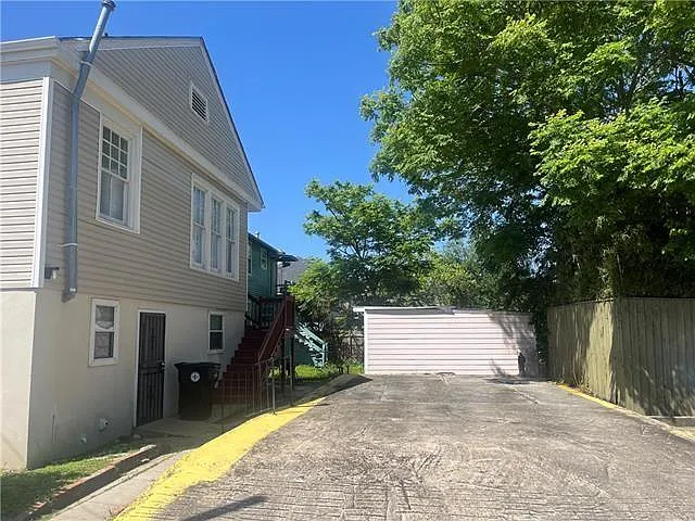 Building Photo - 4301 S Johnson St #B