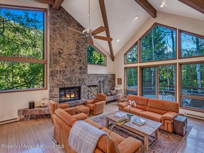 1029 Castle Creek Rd, Aspen, CO, 81611