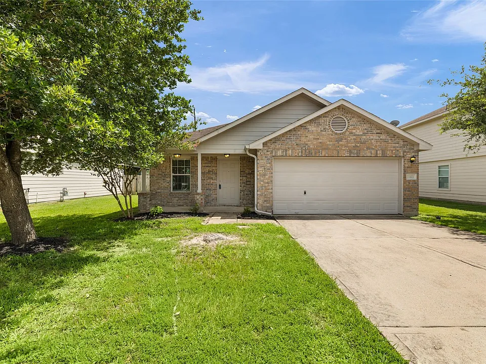 22031 Silverfield Park Ln