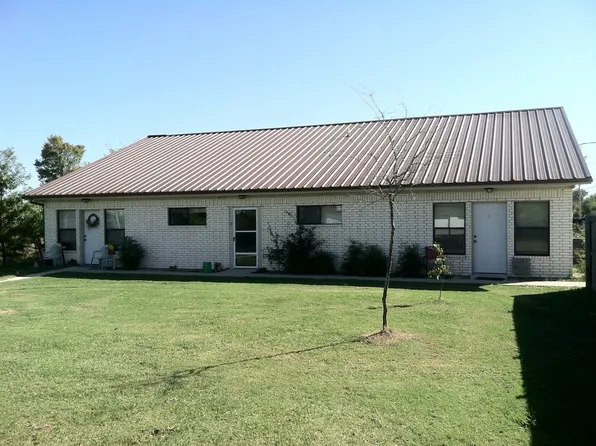 810 Blackjack St APT 2, Winnsboro, TX 75494