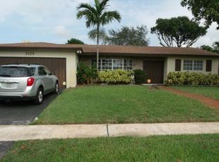 5129 Van Buren St, Hollywood, FL 33021