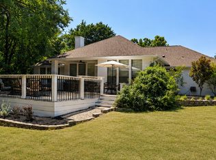 7204 Montgomery Rd, Midlothian, TX 76065