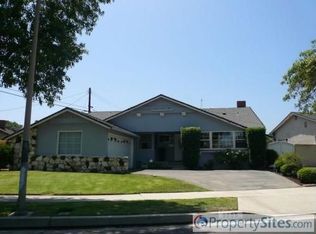 9605 Petit Ave, North Hills, CA 91343