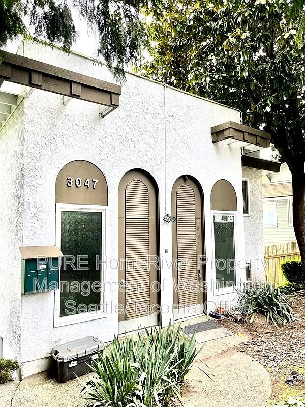 2 bed, 2.0 bath, 1200 sqft, $2,600 — Photo 1