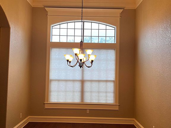 3rd image of 16563 Milwood Pl