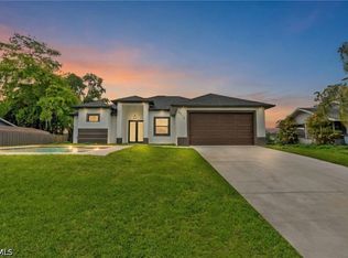 2503 41st St W, Lehigh Acres, FL 33971