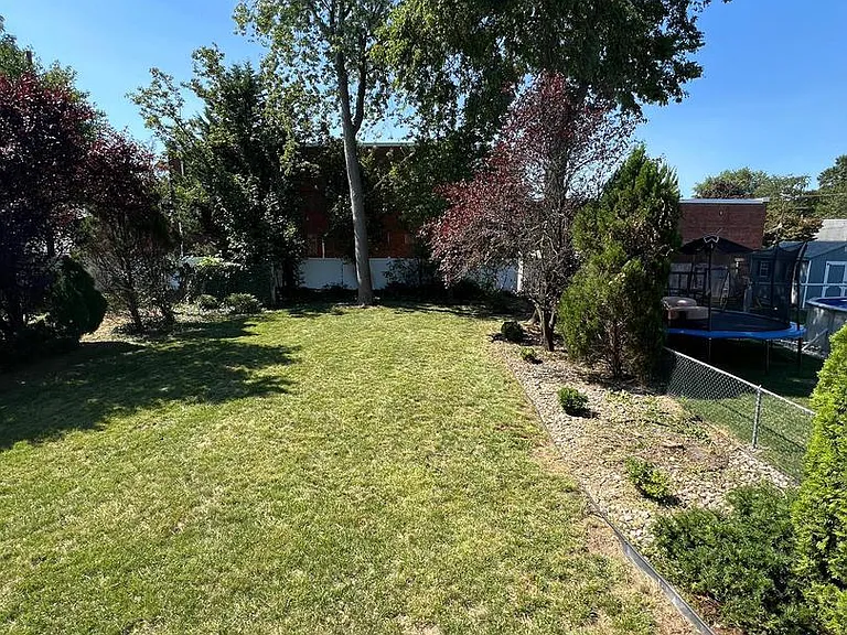 30 Spruce Ave #A — Photo 46