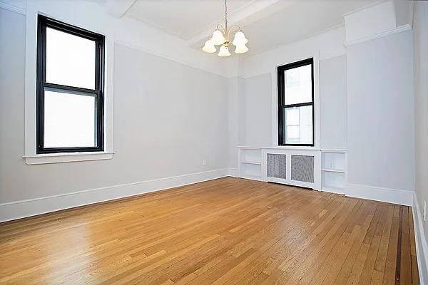Sold by Cohen Smith Chang LLC | media 3