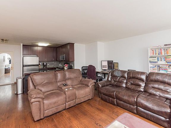 2nd image of 777 N Michigan Ave #1908F