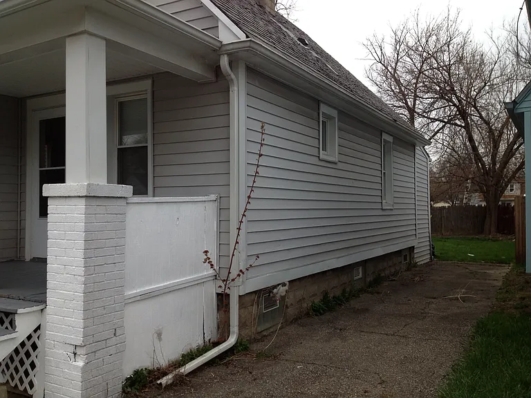 104 W George Ave — Photo 2