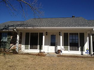 12935 N Oak Tree Dr, Baton Rouge, LA 70818