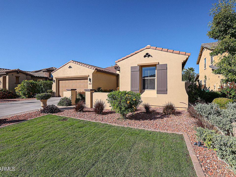 1st image of 14898 W Luna Dr N