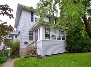 2137 S 76th St, West Allis, WI 53219