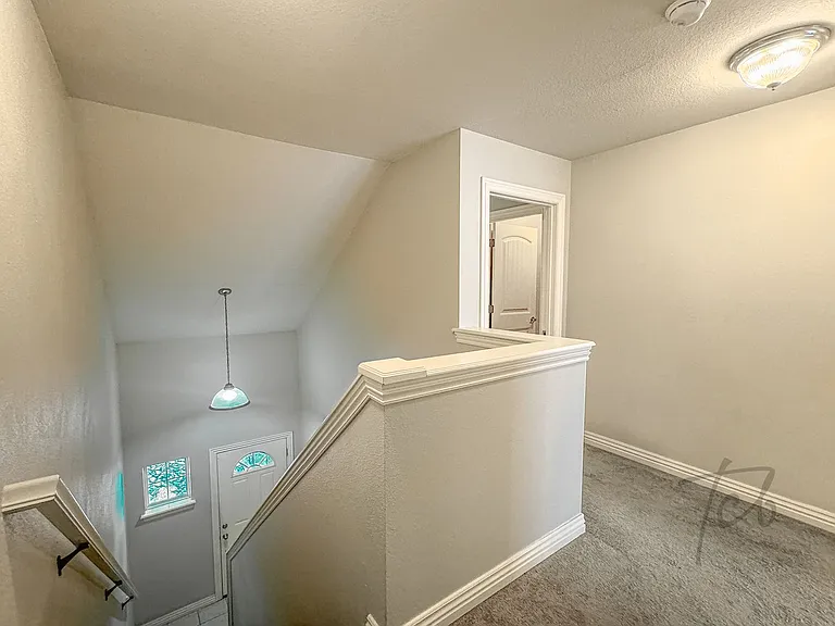 912 S Wood Ave — Photo 15