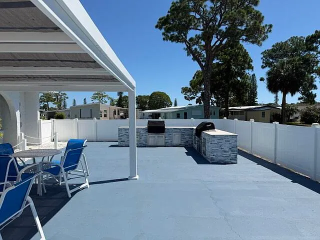 126 Yuma Way — Photo 32
