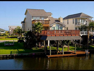 1144 Sailfish St, Bayou Vista, TX, 77563