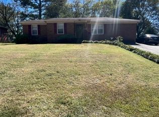 3756 Greenbriar Rd, Macon, GA 31204