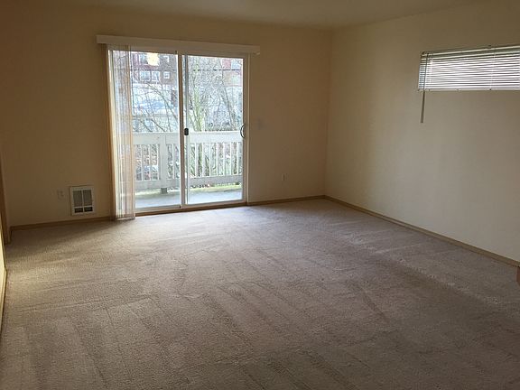 5th image of 3017 W Marine View Dr Unit A-c