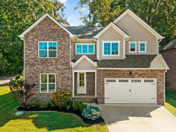 8504 Flowering Peach Ln, Knoxville, TN 37923