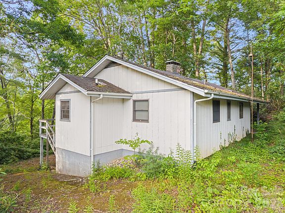 3rd image of 65 Gurney Franklin Rd