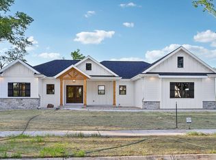 413 Prairie View St, Portage, WI 53901